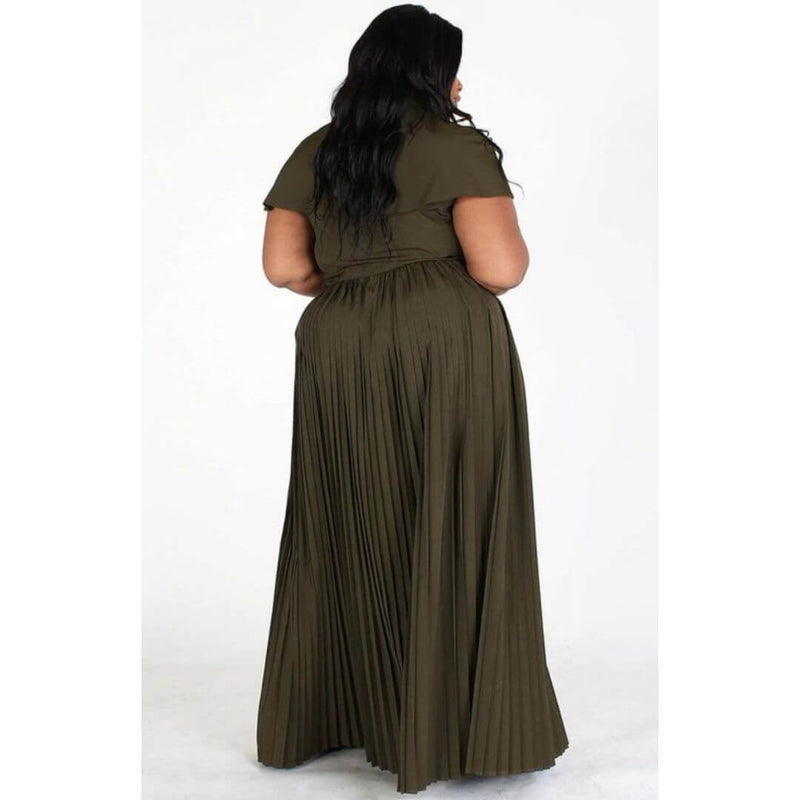 slim fit dress slacks Nora Maxi Dress, in Moss Green Crisp